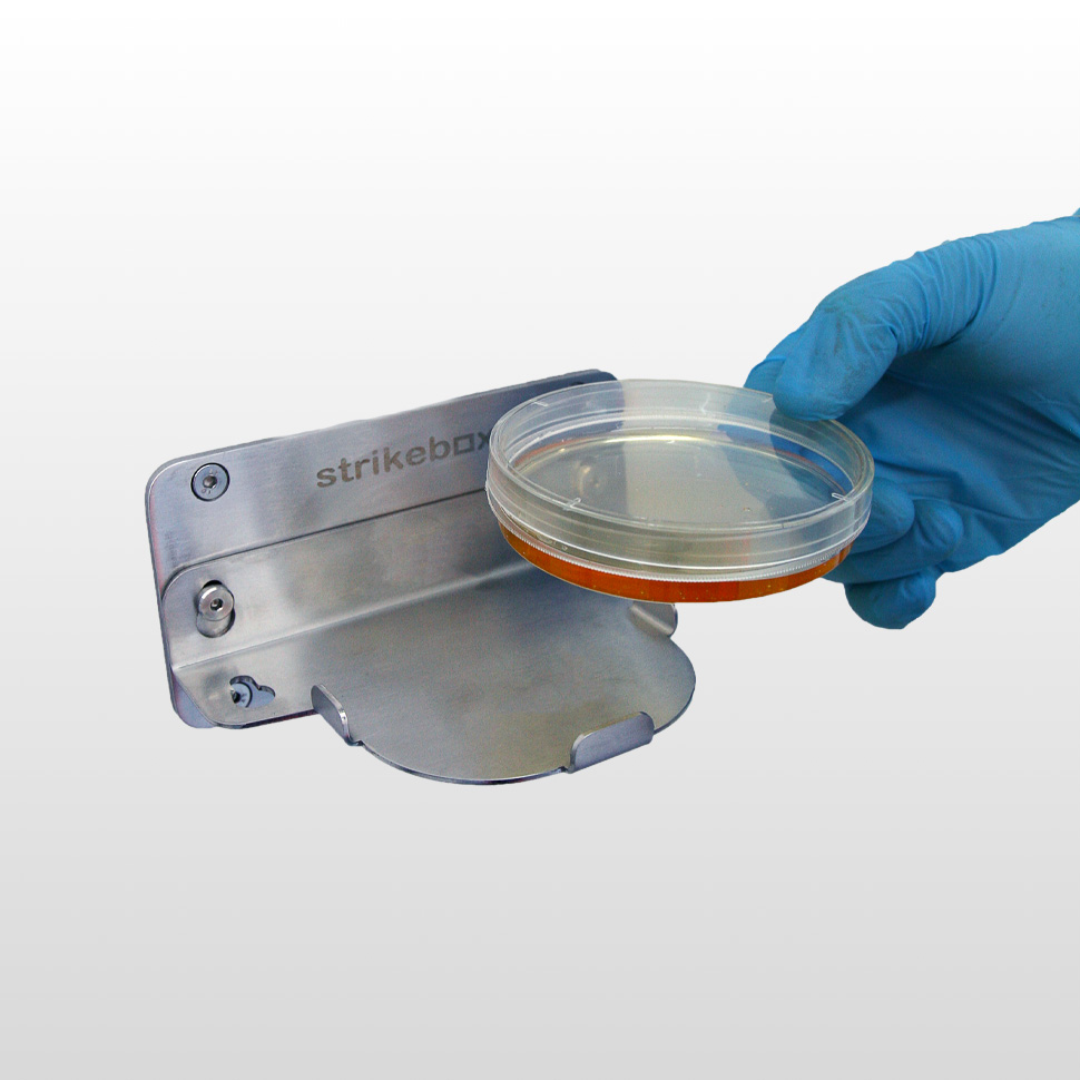 petris dish storage in action