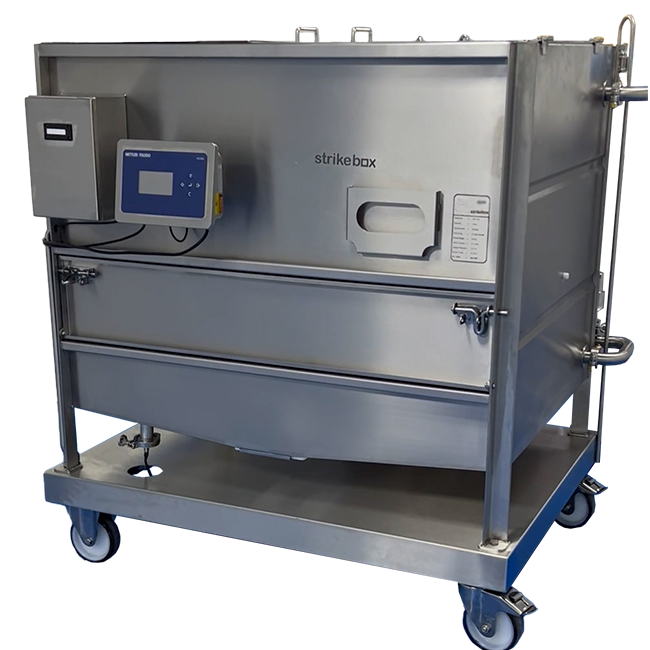 side view of cleanroom heating cooling tote